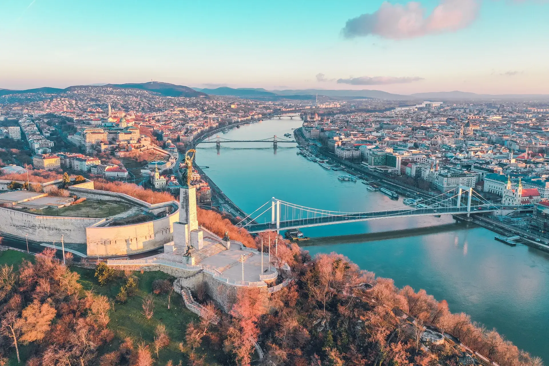 View Hungary State Explorer