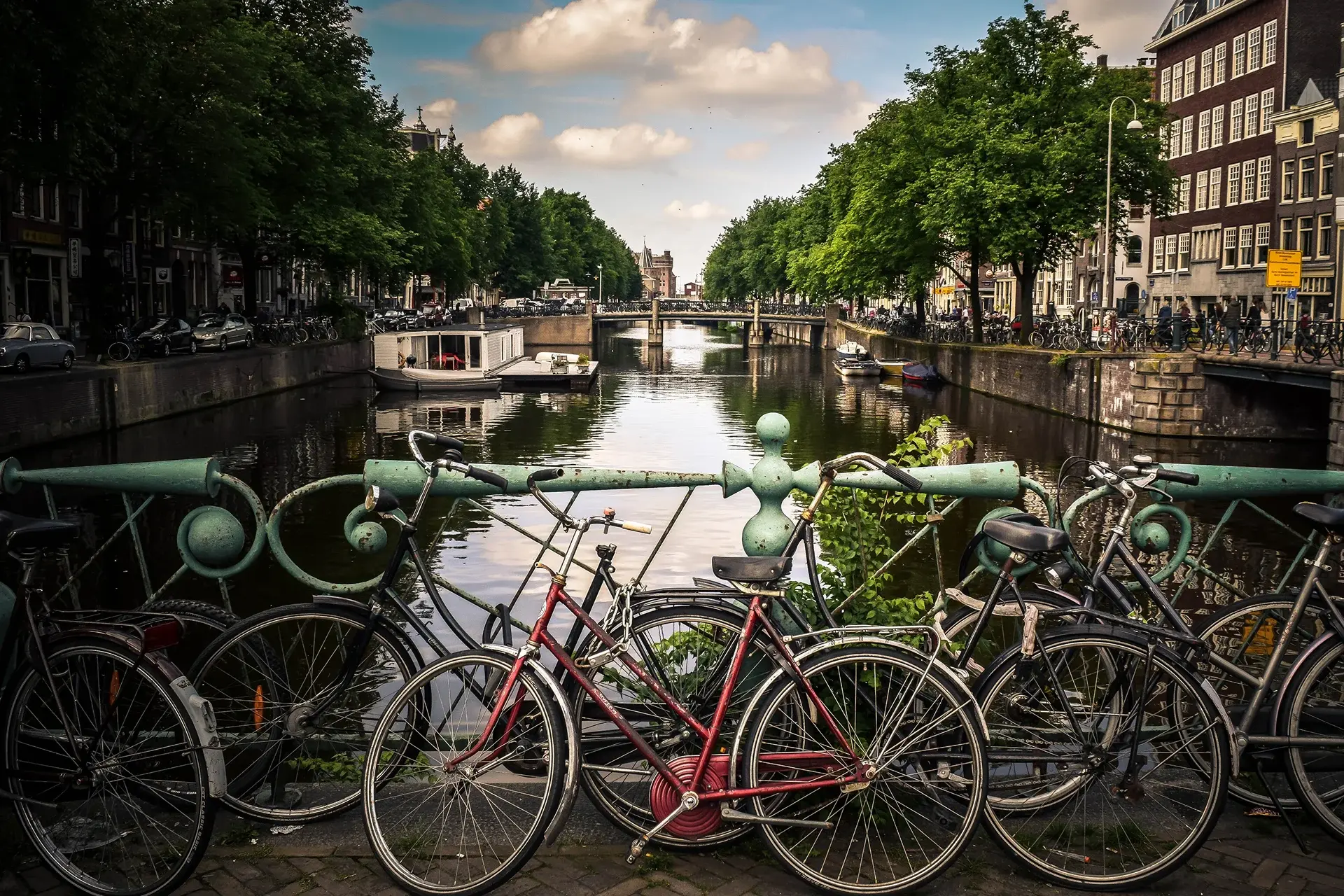 View Netherlands State Explorer
